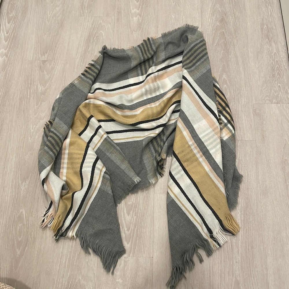 Soft neutral scarf with raw/fringe edge